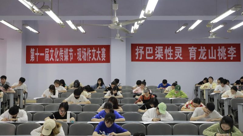 宣传片拍摄器材型号规格全解析：如何选择合适的设备